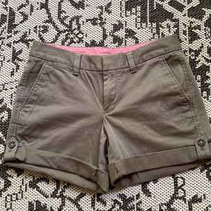 Banana republic khaki shorts. Size 2P